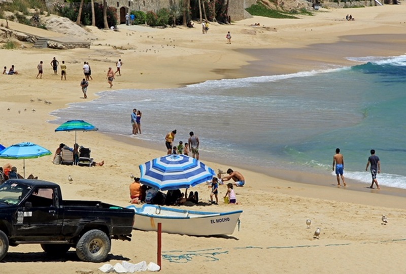 En Los Cabos, playas limpias y seguras para vacacionistas: ZOFEMAT