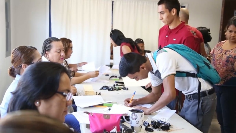 En Los Cabos, pagarán becas municipales a estudiantes