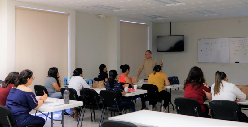 PGJE brinda curso de asistencia a víctimas de violación de derechos humanos con perspectiva de género