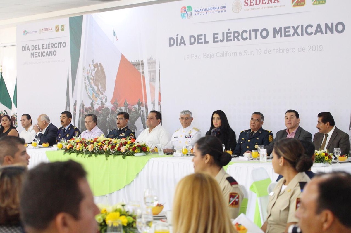 Reconoce gobernador labor del Ejército Mexicano