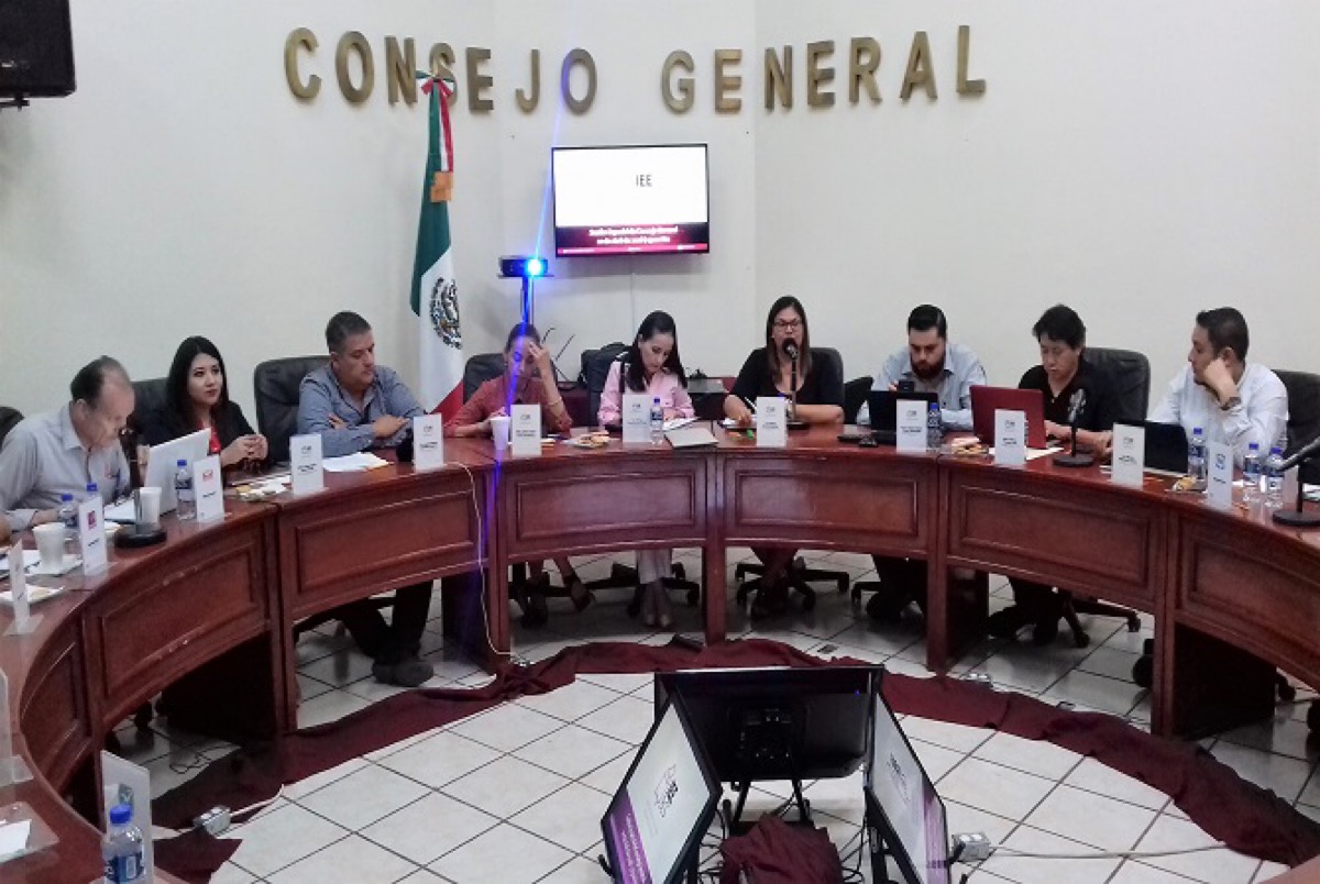 EQUILIBRIOS/ IEE BCS ¡TEMPESTAD LEGAL!