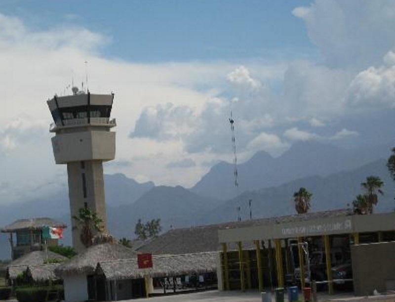 Aseguran maleta con cartuchos en aeropuerto de Loreto