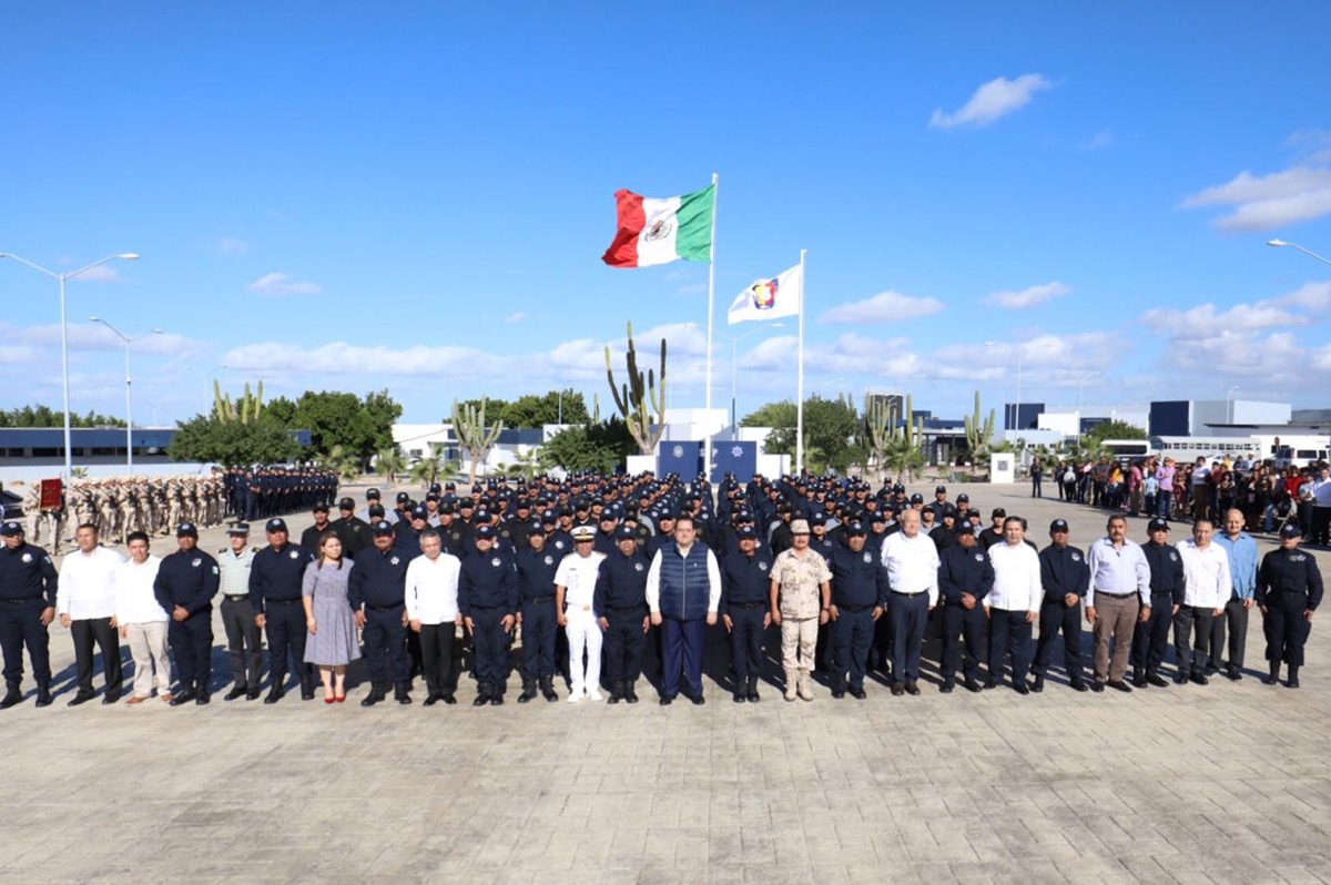 Hoy, BCS cuenta con recursos humanos más capacitados para brindar confianza a las familias: CMD