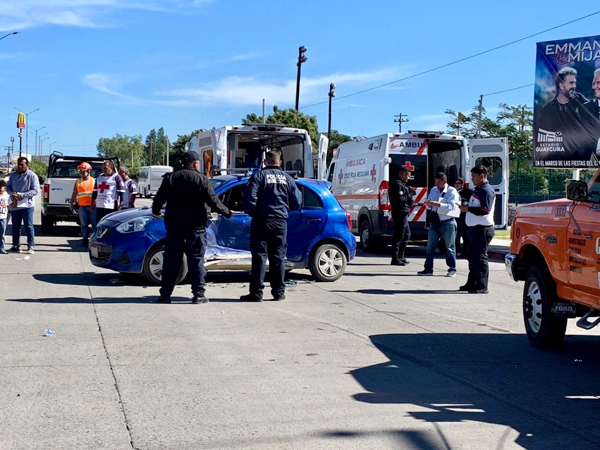 Seis lesionados en accidente automovilístico