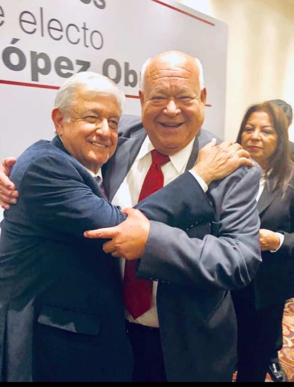 A dos años del gobierno federal, hay más beneficios para los sudcalifornianos: Víctor Castro