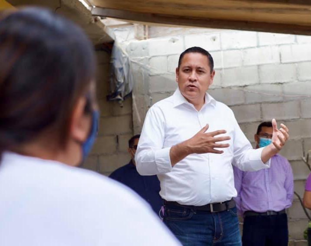 Mantenimiento de instalaciones hidráulicas y obras de almacenamiento: Adonaí Carreón