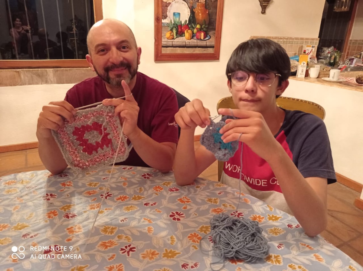 Invitan a campaña internacional “Graffiti tejido por la sordoceguera”