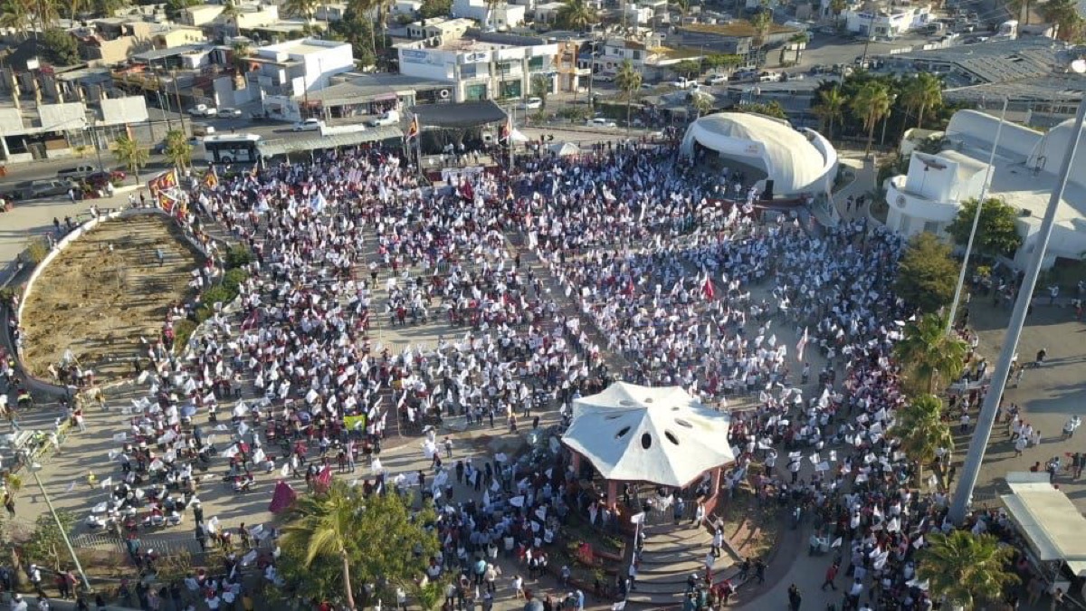 Espectacular cierre de campaña de Oscar Leggs ante miles de ciudadanos en Los Cabos