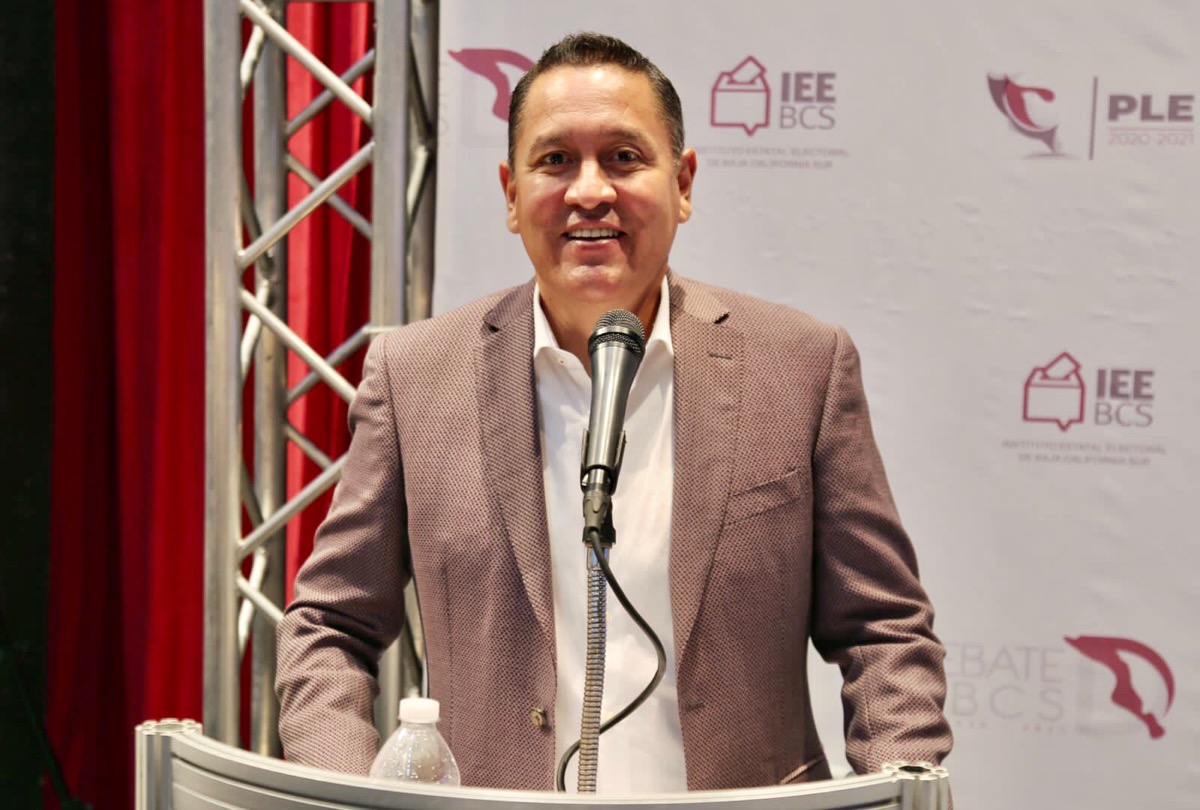 Gobierno abierto, justicia social y seguridad, promete Adonaí Carreón en último debate del IEE