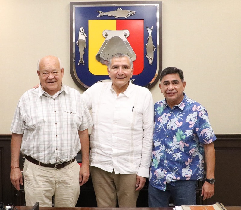 Se reúne Gobernador Víctor Castro con Secretario de Gobernación, en La Paz
