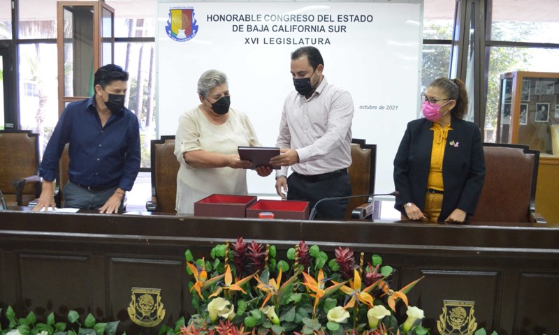 Recibe Congreso paquete de económico 2022 del Gobierno del Estado BCS