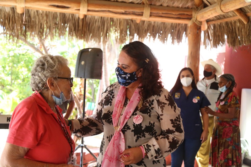 En casas de día más de 100 adultos mayores reciben atención personalizada del SMDIF Los Cabos