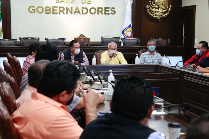 Iniciará gobierno eel estado regularización de permisos y concesiones a taxistas de Los Cabos