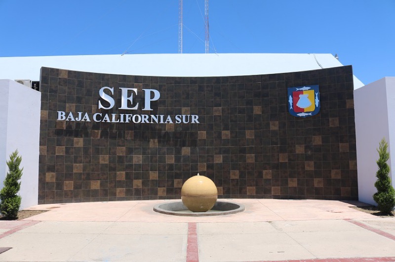 BURÓ POLÍTICO/ ¡REGRESO ANUNCIADO!