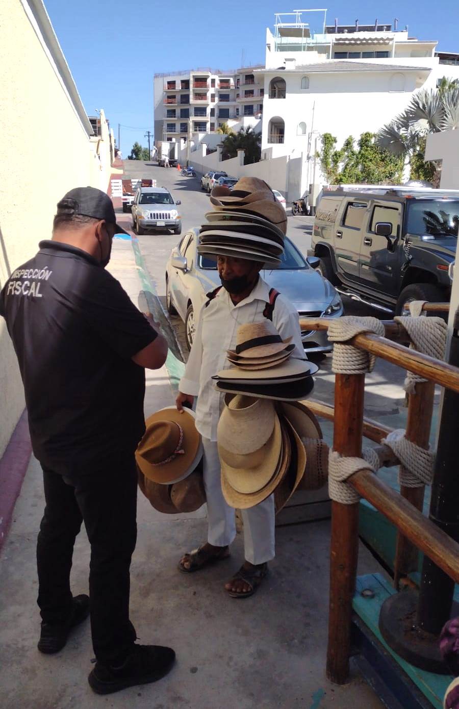 Inspeccionan actividad de comercio ambulante en playas de CSL