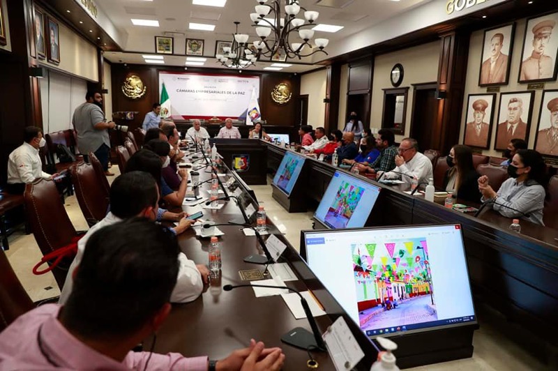 Visita BCS Secretario de Turismo; con Gobernador reúnen a empresarios de La Paz