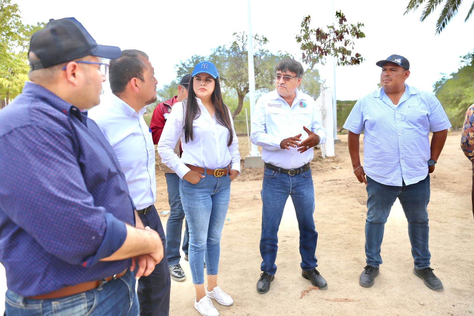 “Tenemos que darle fuerza a la zona rural”: alcalde Oscar Leggs Castro; inician<br>gestiones para la electrificación de la comunidad de La Candelaria