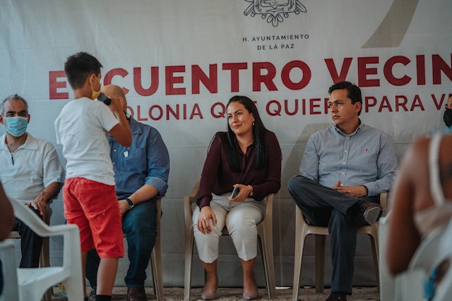 Cumple Ayuntamiento compromiso de llevar agua a Perlas del Golfo