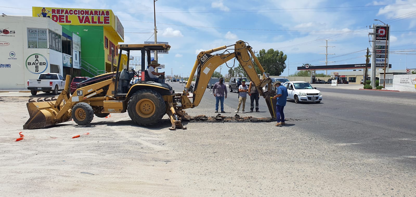 Inicia CEA obra de interconexión de drenaje en colonia Tabachines en La Paz