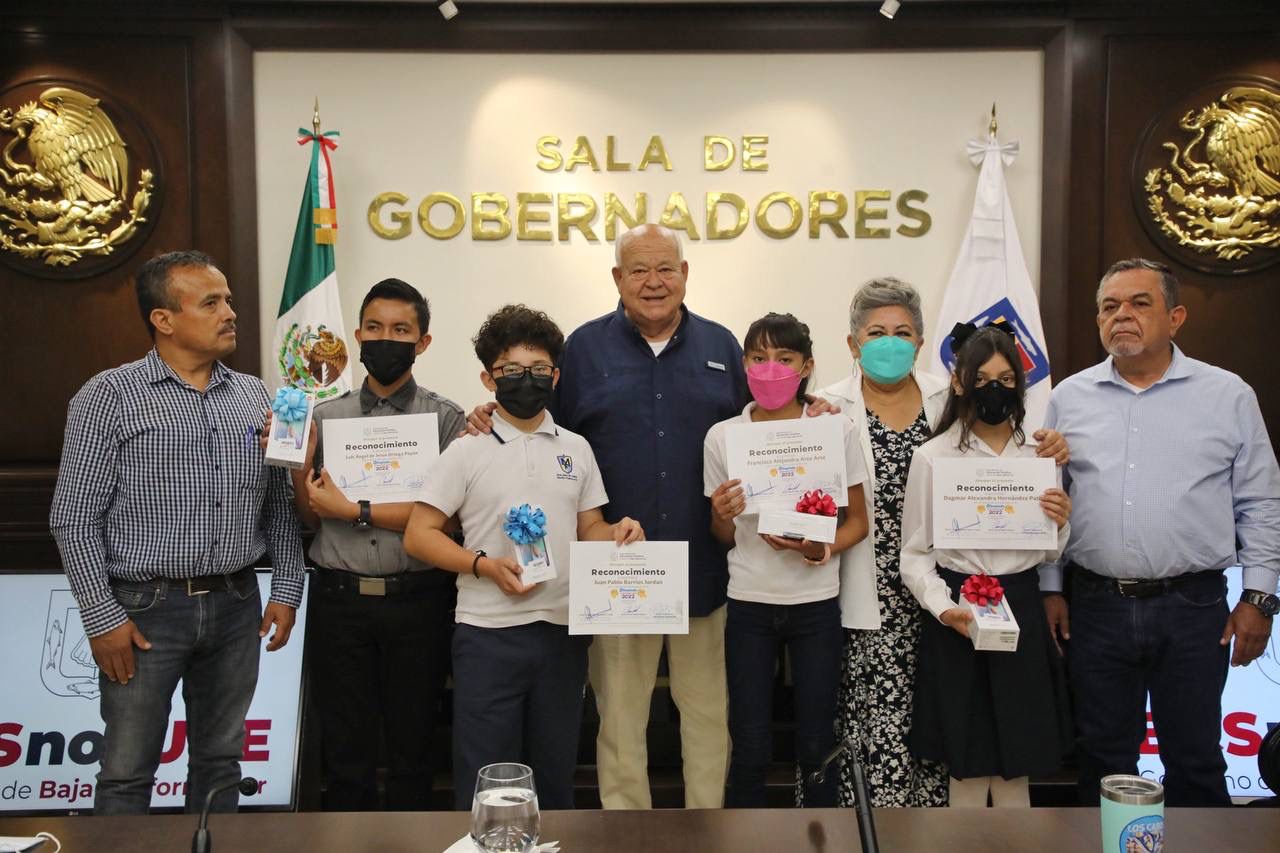 <strong>Gobernador reconoce a ganadores de Olimpiada Estatal del Conocimiento Infantil 2022</strong>