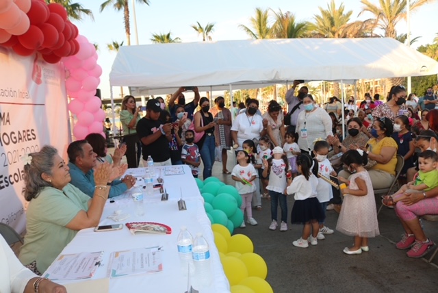 CULMINAN CLASES 145 MIL ALUMNAS Y ALUMNOS DE NIVEL DE BÁSICO EN BCS