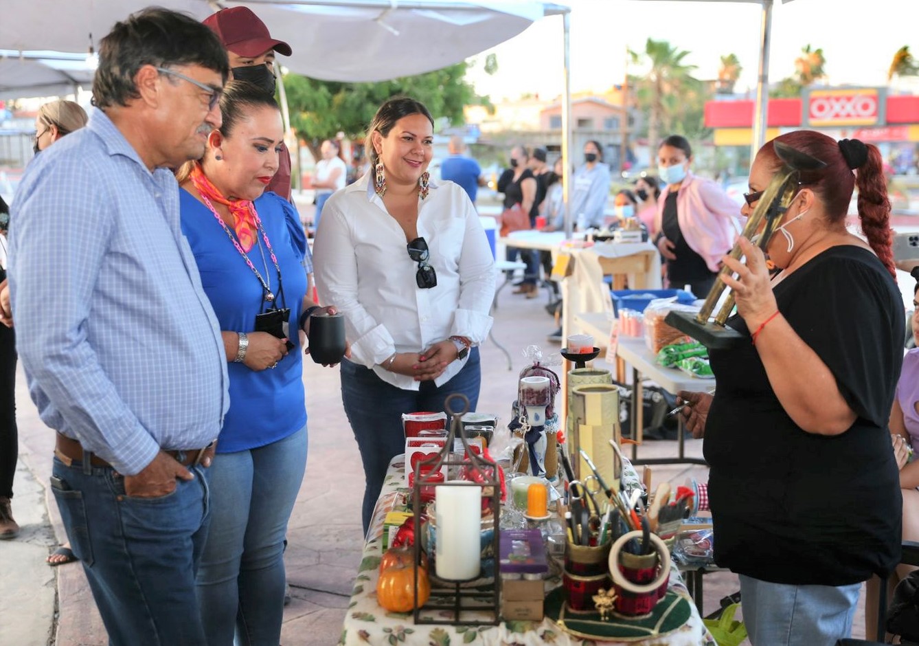 Activan el Mercado Regional en la Plaza Pública “León Cota Collins” de CSL