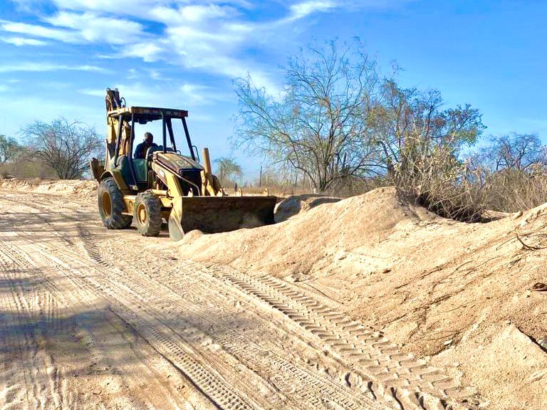 Sigue la reparación de vialidades en Cabo San Lucas