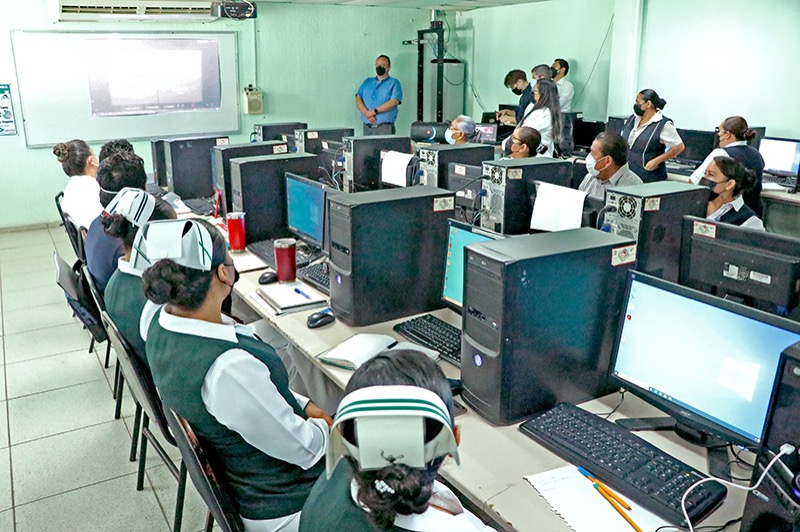 BCS dará seguimiento a vacunas en menores de edad