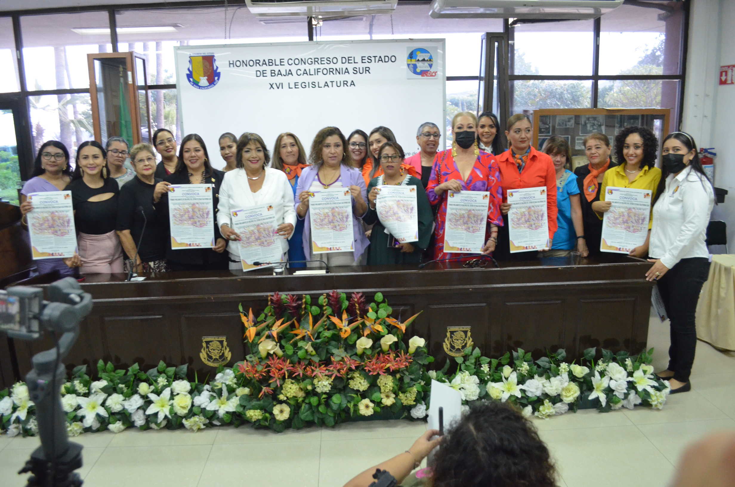 Presenta la Comisión de Igualdad de Género las bases del 1er Parlamento de las Mujeres de BCS