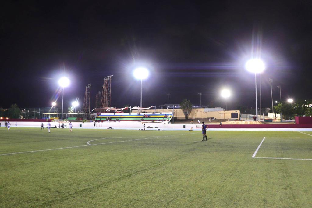 Instala Gobierno de Los Cabos luminarias en el estadio “Leonardo Gastelum” de CSL