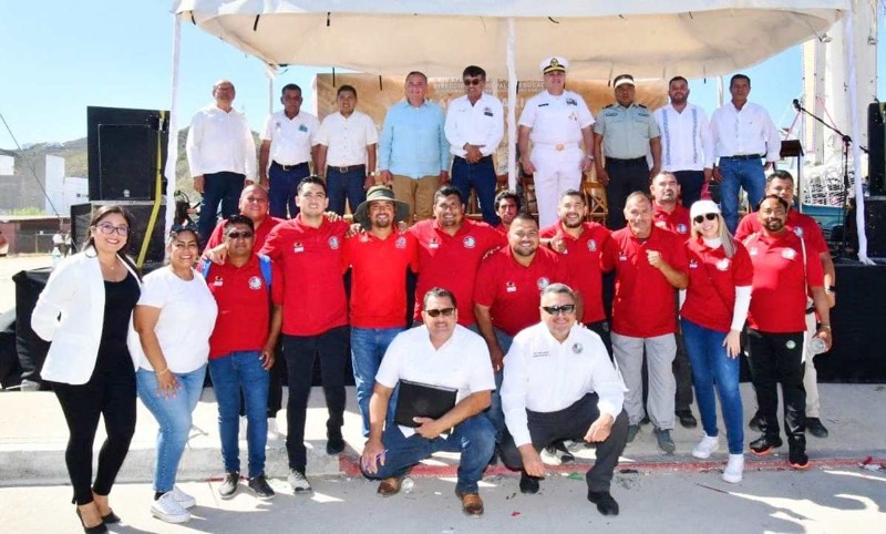 Ayuntamiento de Los Cabos promueve de manera permanente iniciativas a favor del magisterio y educandos de CSL
