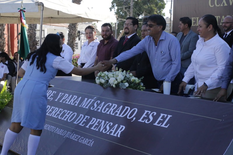Gobierno de Los Cabos conmemora el CCXVII natalicio de Benito Juárez, el Benemérito de las Américas