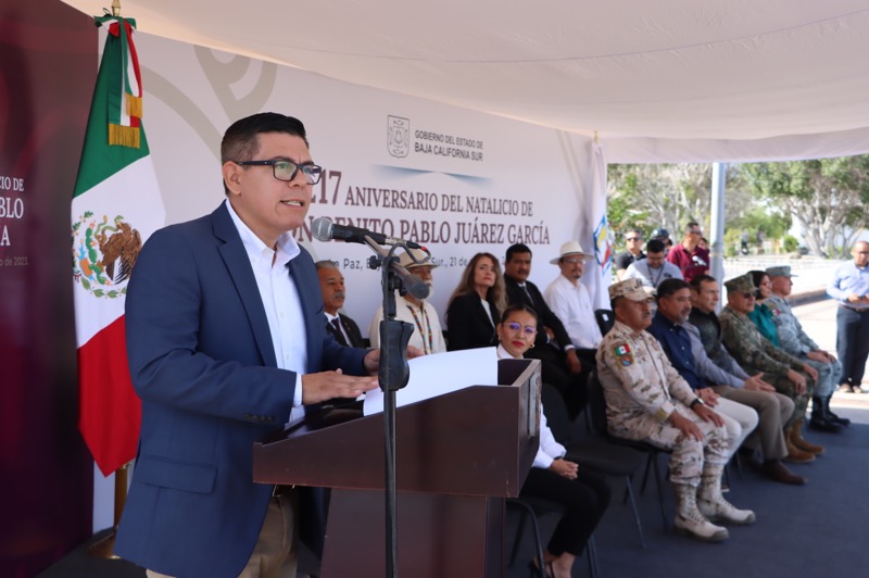 Conmemoran en BCS, 217 aniversario del natalicio de Benito Juárez García