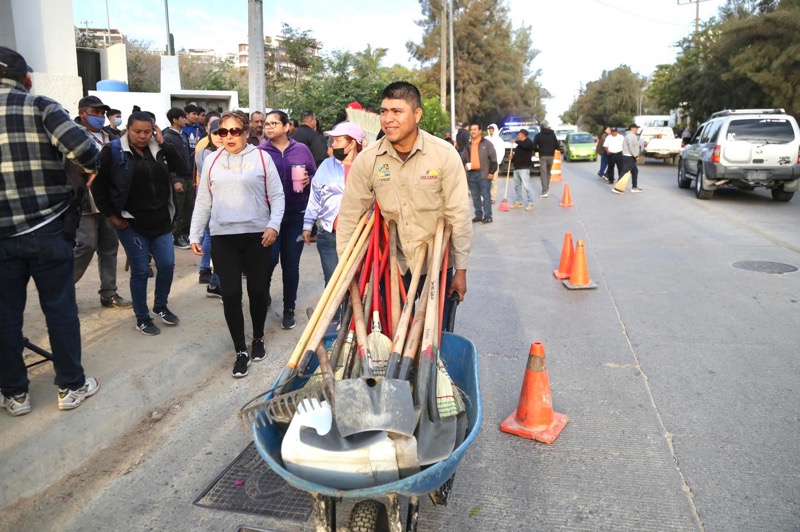 Mantener calles y áreas comunes limpias requiere de la participación ciudadana; súmate a las jornadas de aseo que implementa el Gobierno de Los Cabos