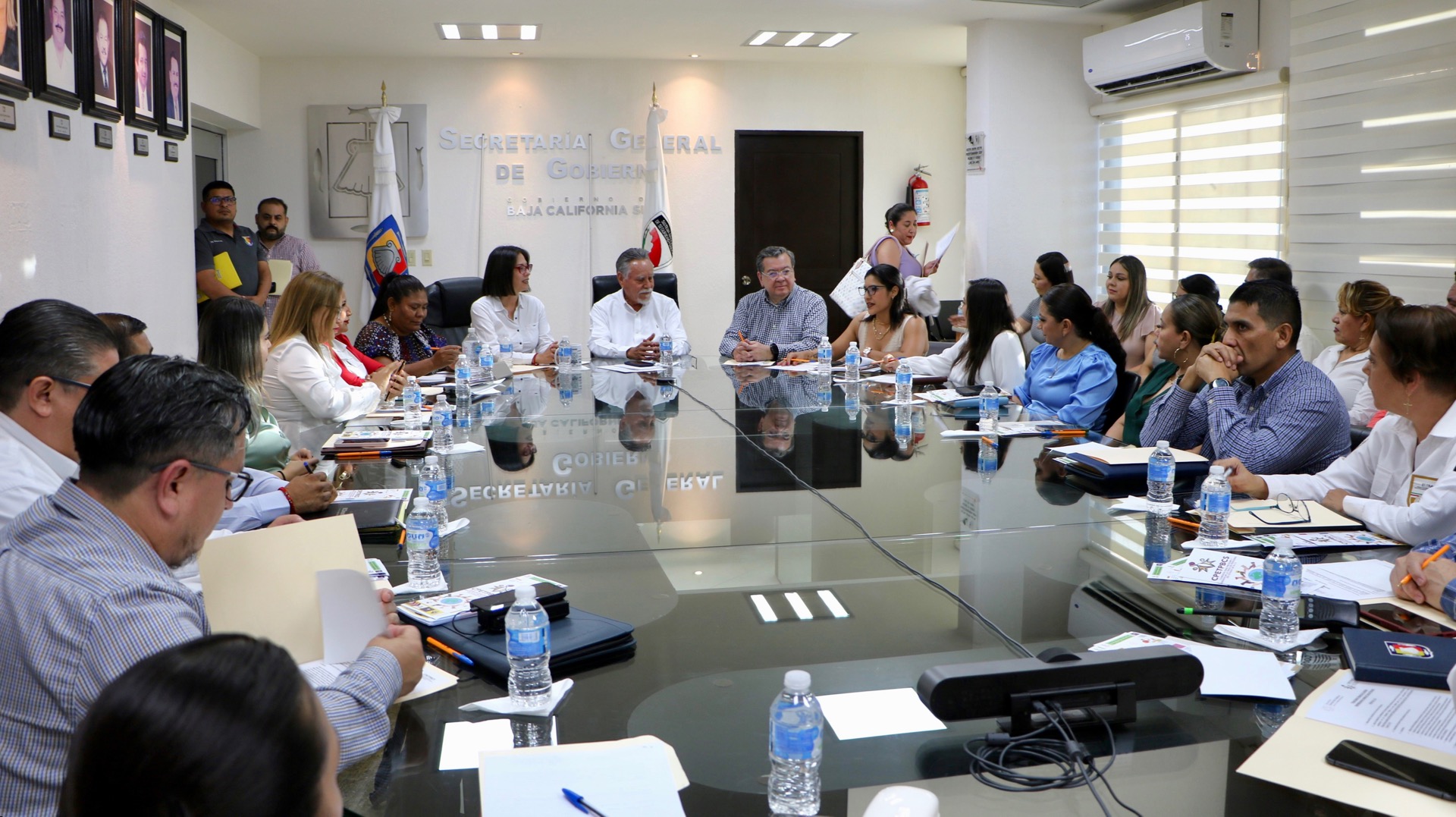 Sesiona Comisión Interinstitucional de Trata de Personas en BCS