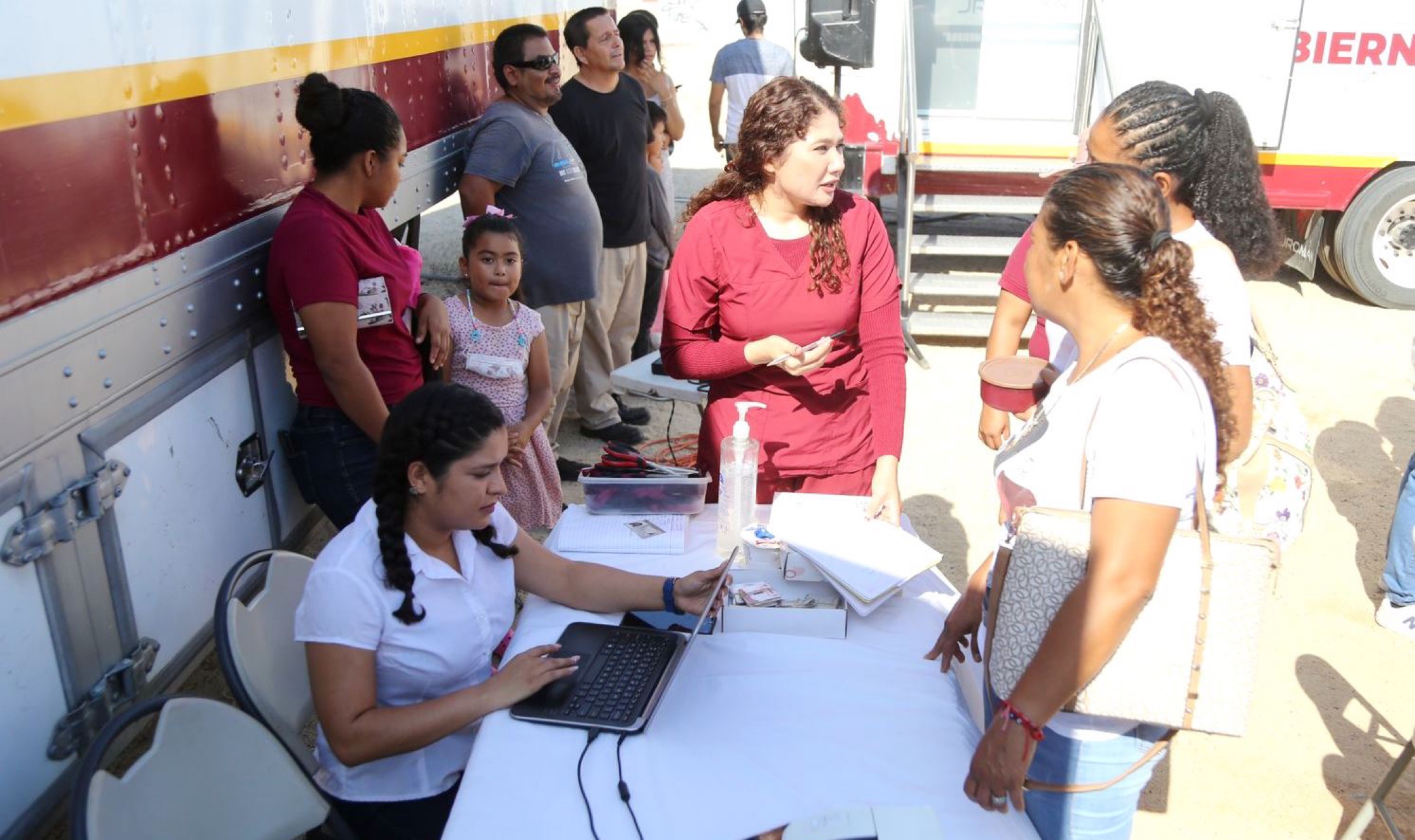 Inicia 1ra. Jornada Nacional de Salud, en la colonia Lomas del Sol, en Cabo San Lucas
