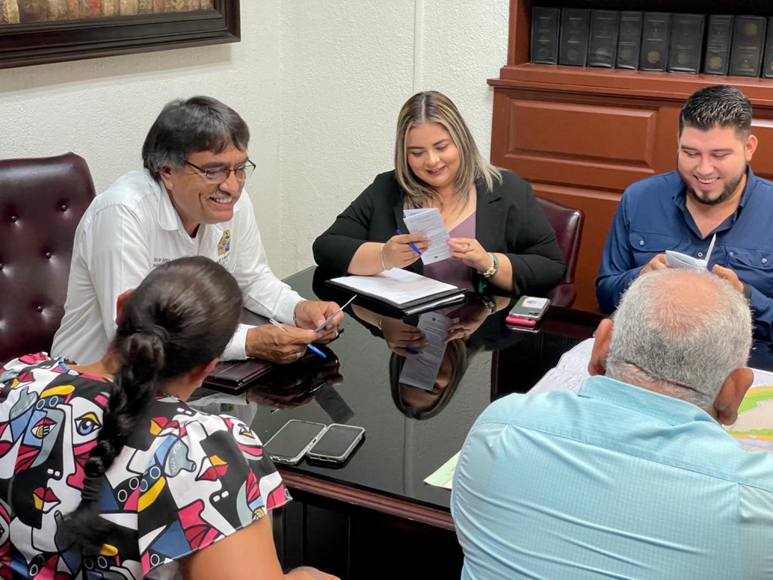 Respalda Oscar Leggs Castro el fortalecimiento de la democracia economía pesquera sustentable; ofrece apoyo para socialización del proyecto de establecer una reserva de biosfera en litorales de la entidad