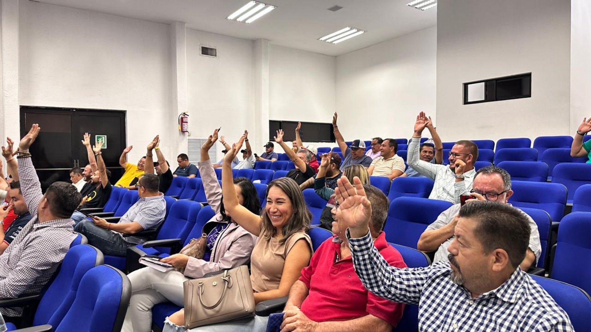 Emprenden rehabilitación de calles en Los Cabos; para restablecer tránsito de vehículos y movilidad