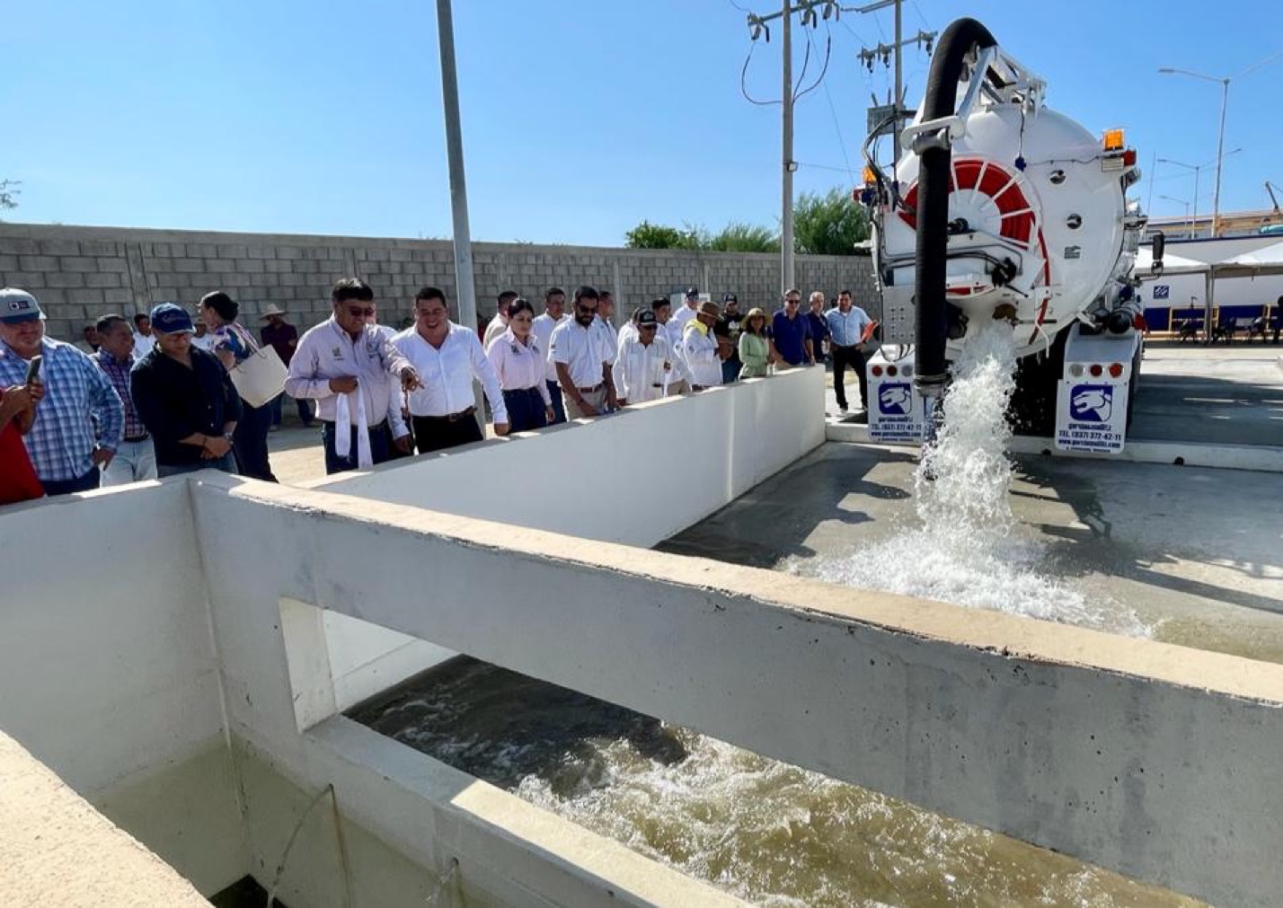 Inaugura Oscar Leggs Castro construcción de obra para pretratamiento en la planta de aguas residuales “La Sonoreña”