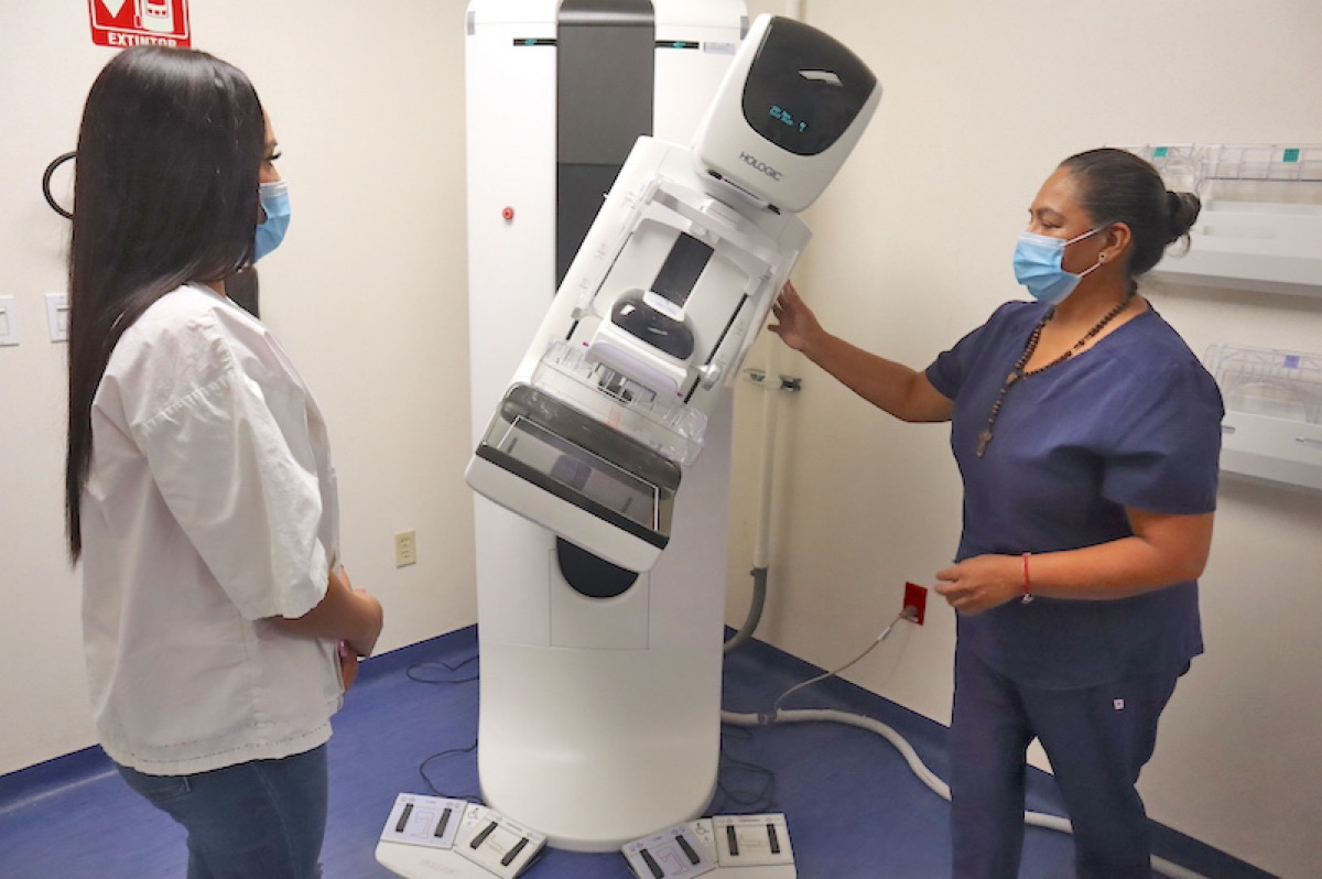 Con la “Ruta Rosa” busca Gobierno Estatal detecciones tempranas de enfermedades