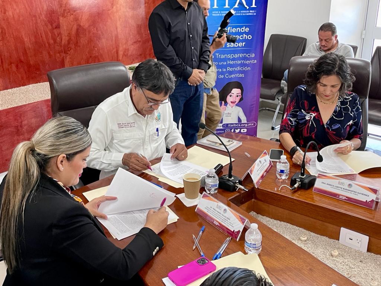 Firma Los Cabos 1er. Convenio en el Estado con el ITAI BCS; se garantiza el pleno derecho humano y apertura a las personas con discapacidad a la administración municipal