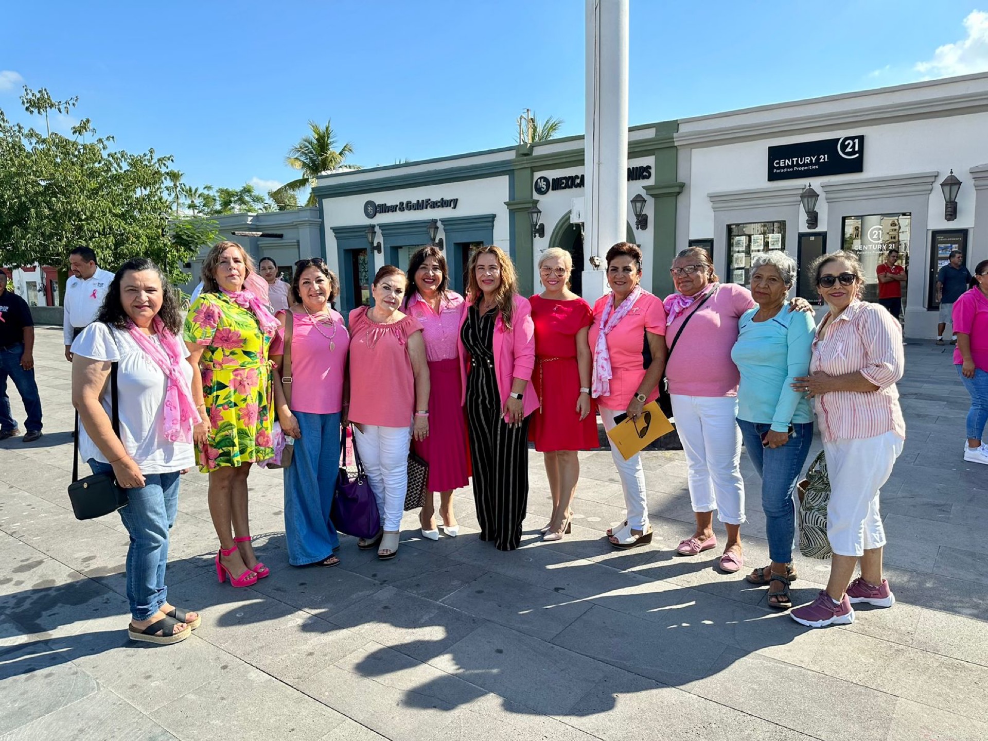 Inicia DIF Los Cabos actividades alusivas a la Lucha Contra el Cáncer de Mama; se desarrollarán durante la l mes de octubre