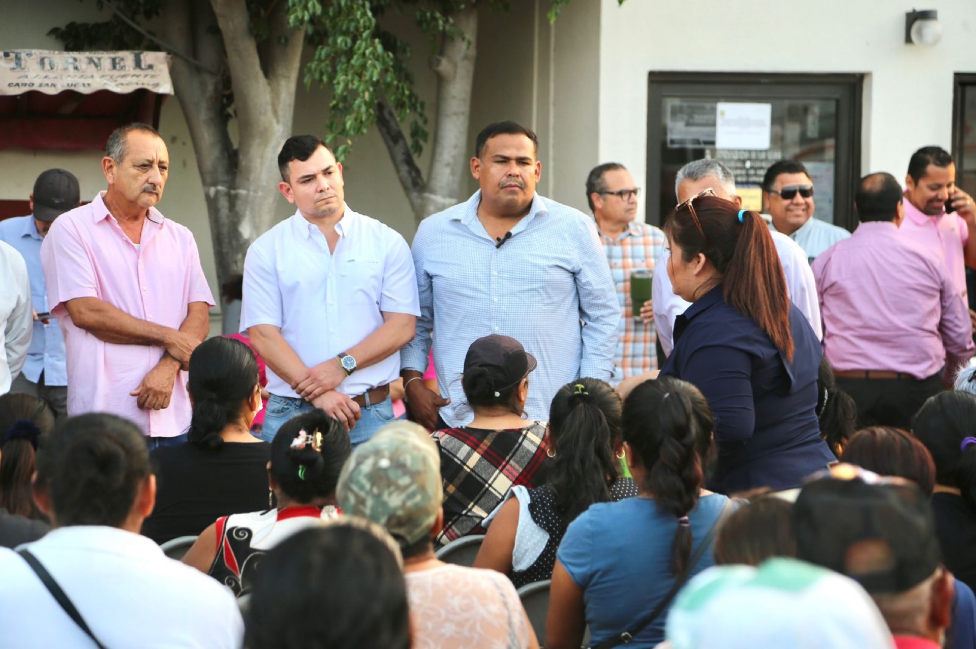 Atiende Raymundo Zamora problemática de abasto de agua de vecinos de Tierra y Libertad; se buscará solución a planteamientos