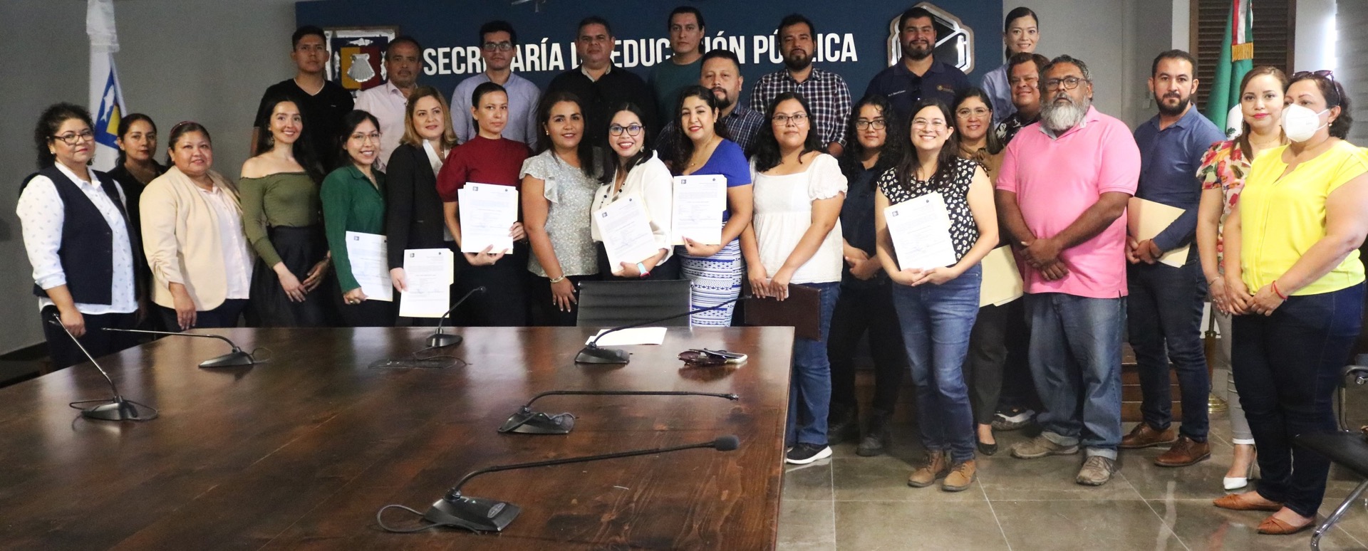 Entrega SEP 183 horas de inglés a  docentes que laboran en escuelas primarias