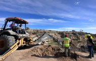 Continúan trabajos para interconexión de la línea de conducción de agua potable de la San Luqueña al tanque de 1000 de Lomas del Sol