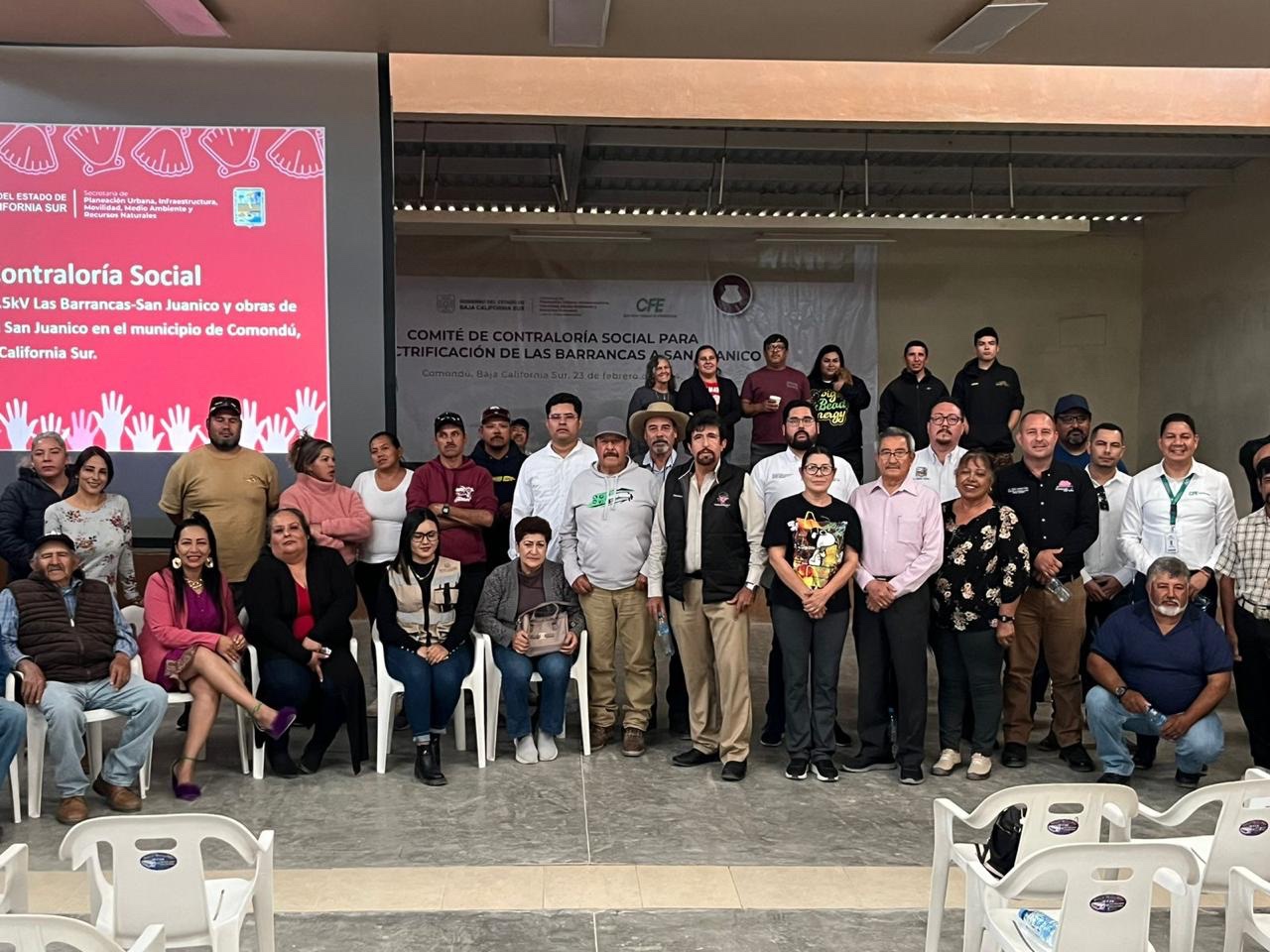 INSTALAN COMITÉ DE CONTRALORÍA SOCIAL DE LA OBRA DE ELECTRIFICACIÓN DE SAN JUANICO