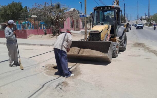 Servicios Públicos lleva a cabo acciones de limpieza en la colonia Pablo L. Martínez de San José del Cabo