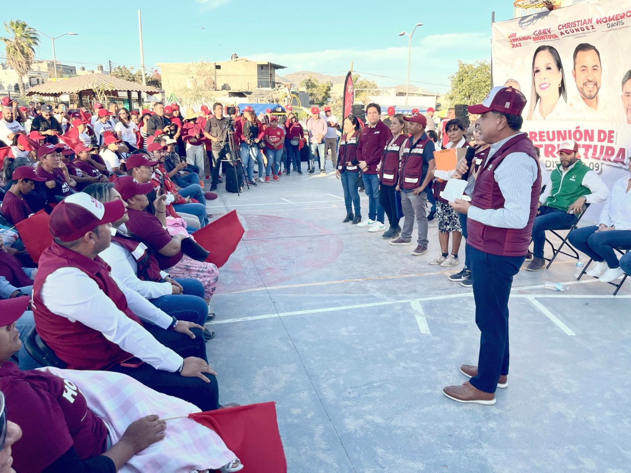 Unidos y con la fuerza de la gente, continuará la cuarta transformación en Los Cabos: Homero Davis