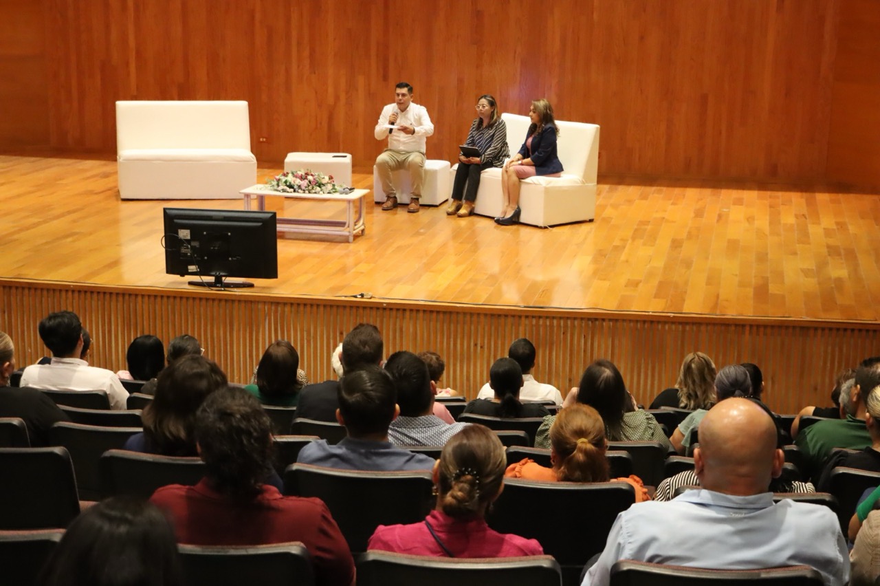 REALIZA SEDIF CONVERSATORIO SOBRE LOS DERECHOS DE LAS PERSONAS ADULTAS MAYORES