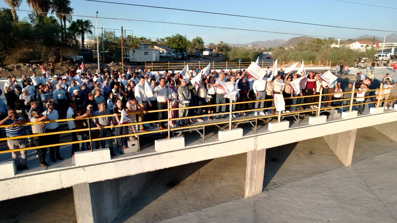 ENTREGA DEL NUEVO PUENTE EN BULEVAR LUIS DONALDO COLOSIO; UN COMPROMISO CON LA MOVILIDAD Y SEGURIDAD EN LA PAZ: VMCC